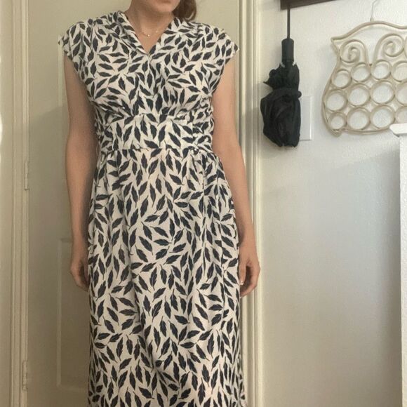 Vintage 70s House Dress Leaf Mod Pattern Size Small - Picture 2 of 5